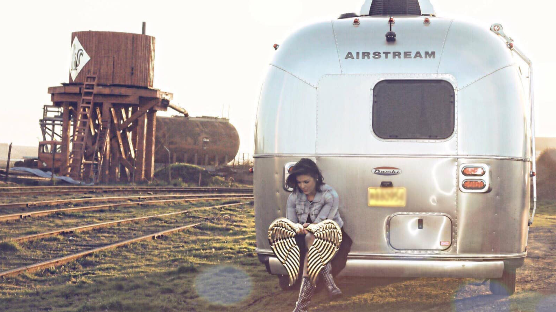 Jaci-sitting-with-Airstream