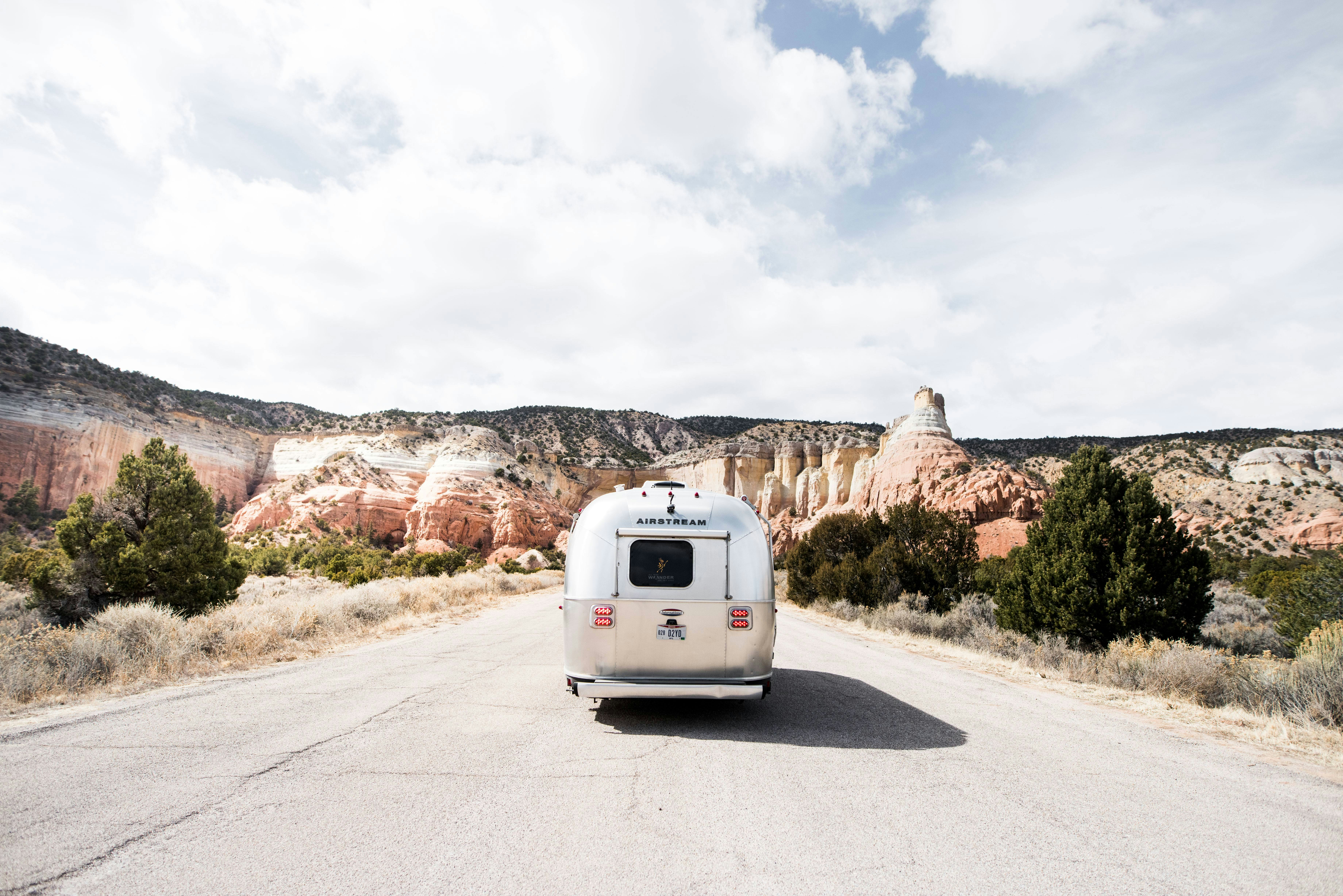 LUV LENS_COMMERCIAL_AIRSTREAM_ENDLESS CARAVAN_SMALL FOR BLOG-2