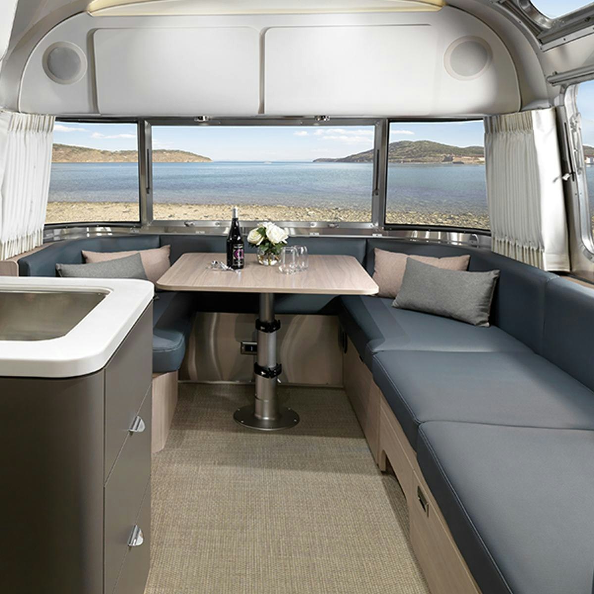 Globetrotter-Sub-Floorplan-Individual-25FB-3-Dinette