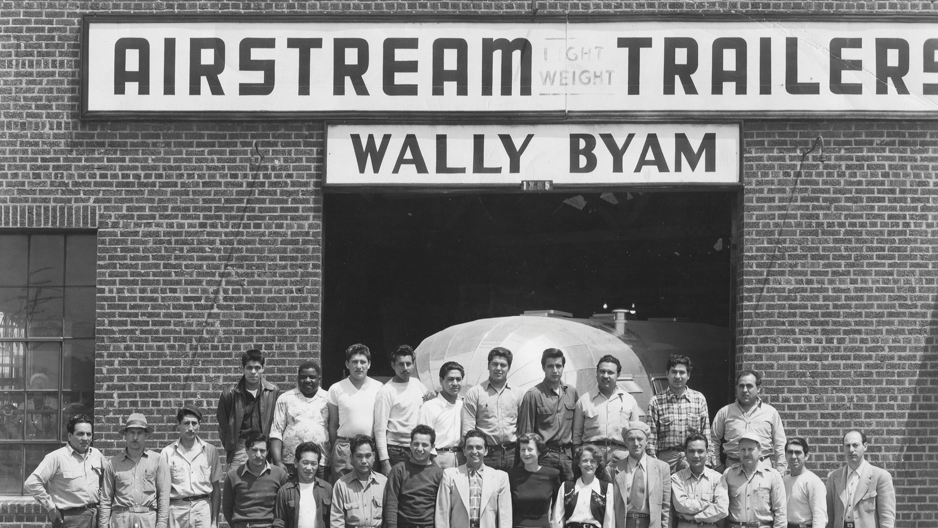 Wally-Byam-Airstream-history-1905s-california-factory
