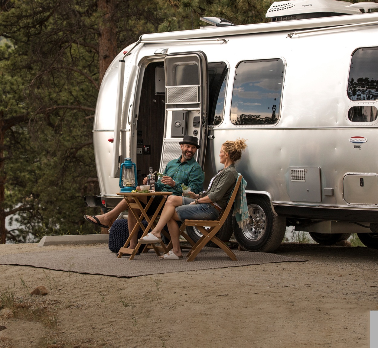 International Signature | Travel Trailers | Airstream International Signature | Travel Trailers | Airstream