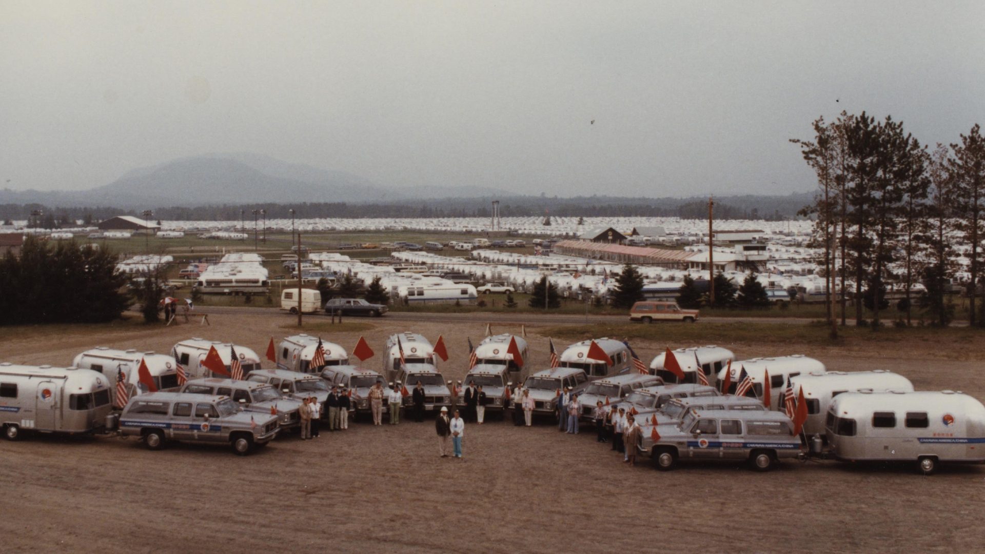 Heritage-History-Gallery-80s-ChinaCaravan