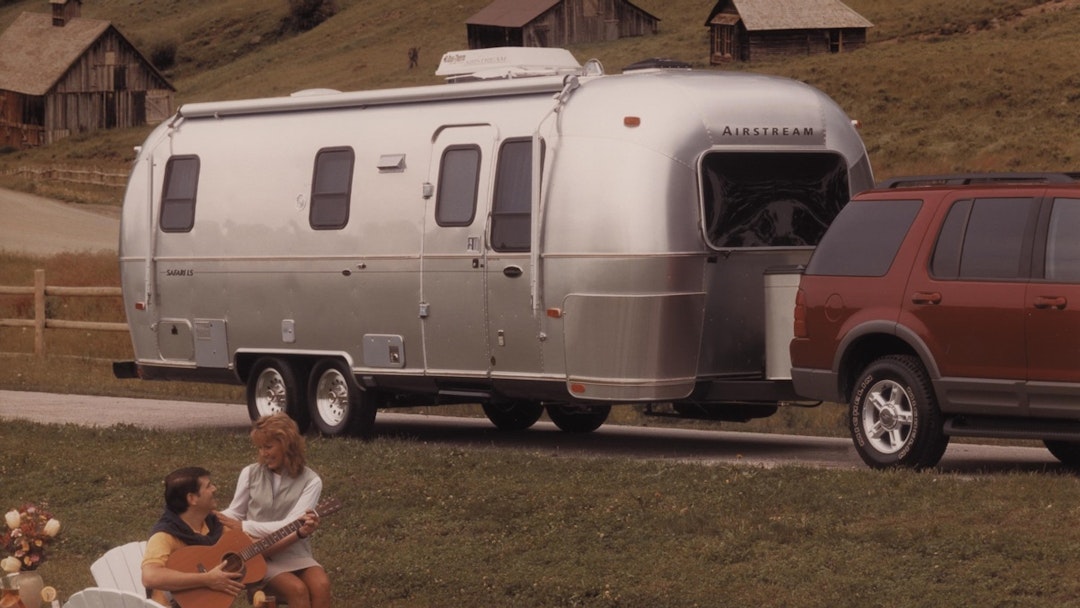 1990s safari airstream