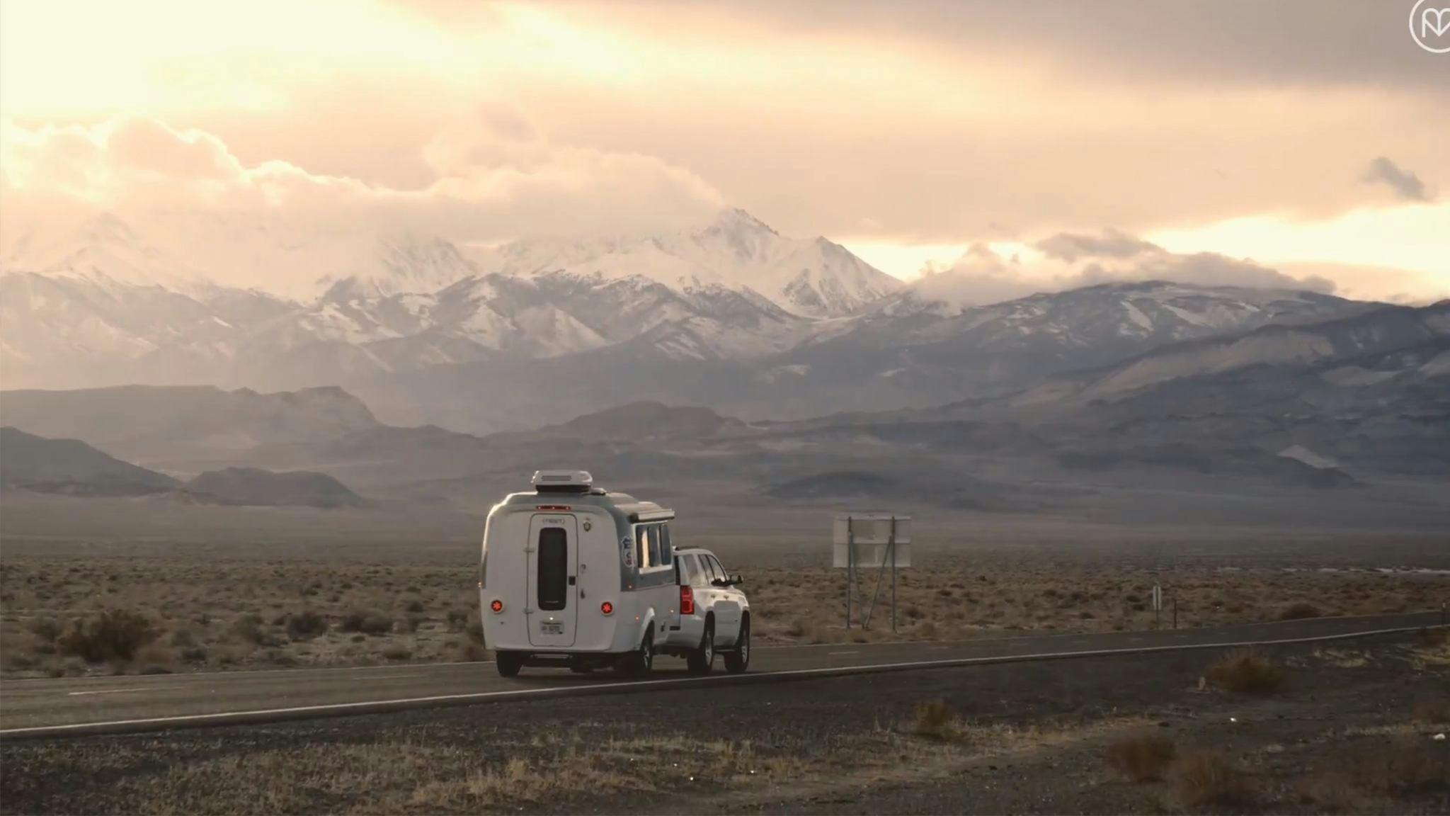 Airstream-Nest-Travel-Nevada-feature