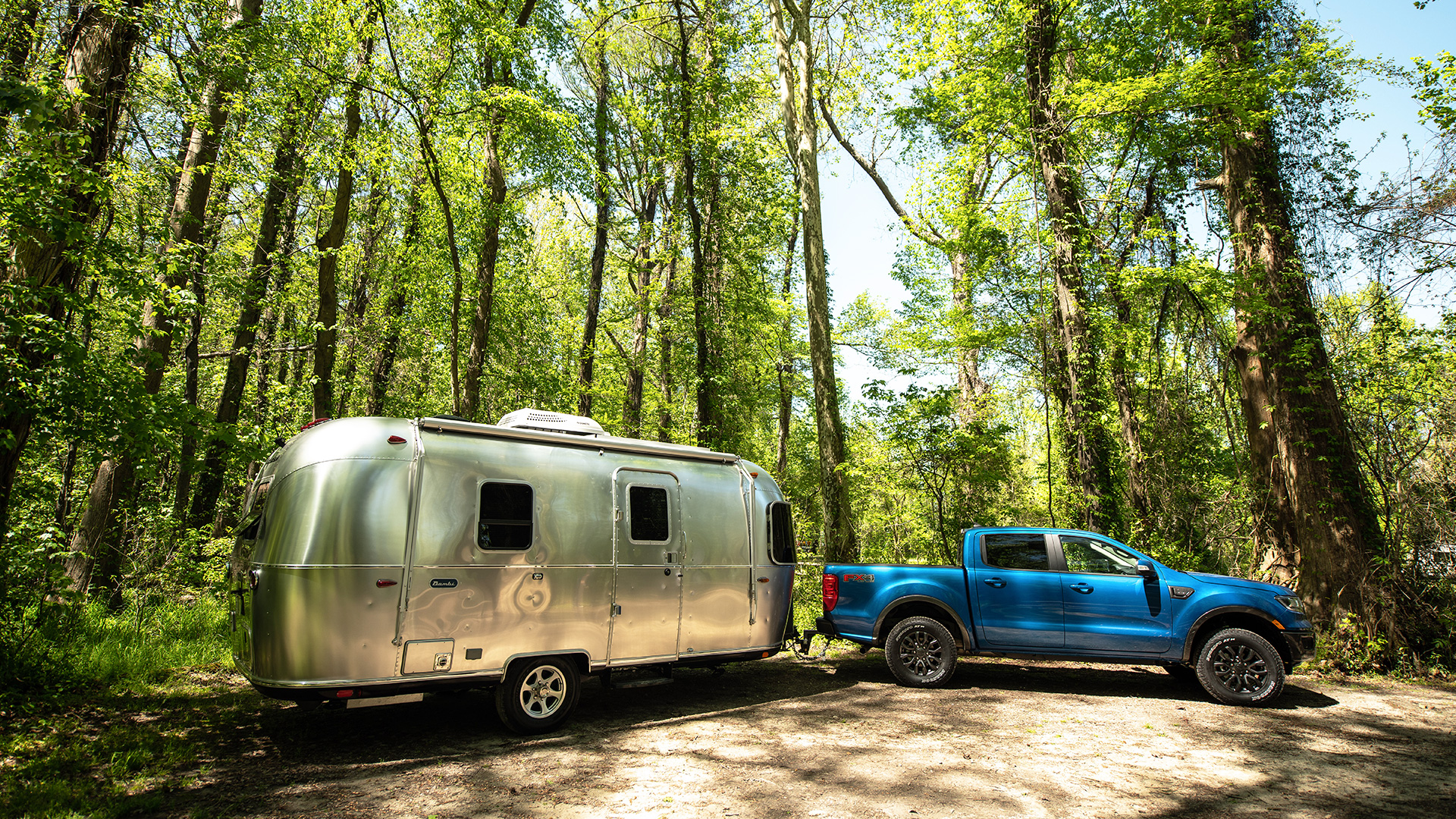 Airstream-Bambi-Lifestyle-and-Ford-Ranger