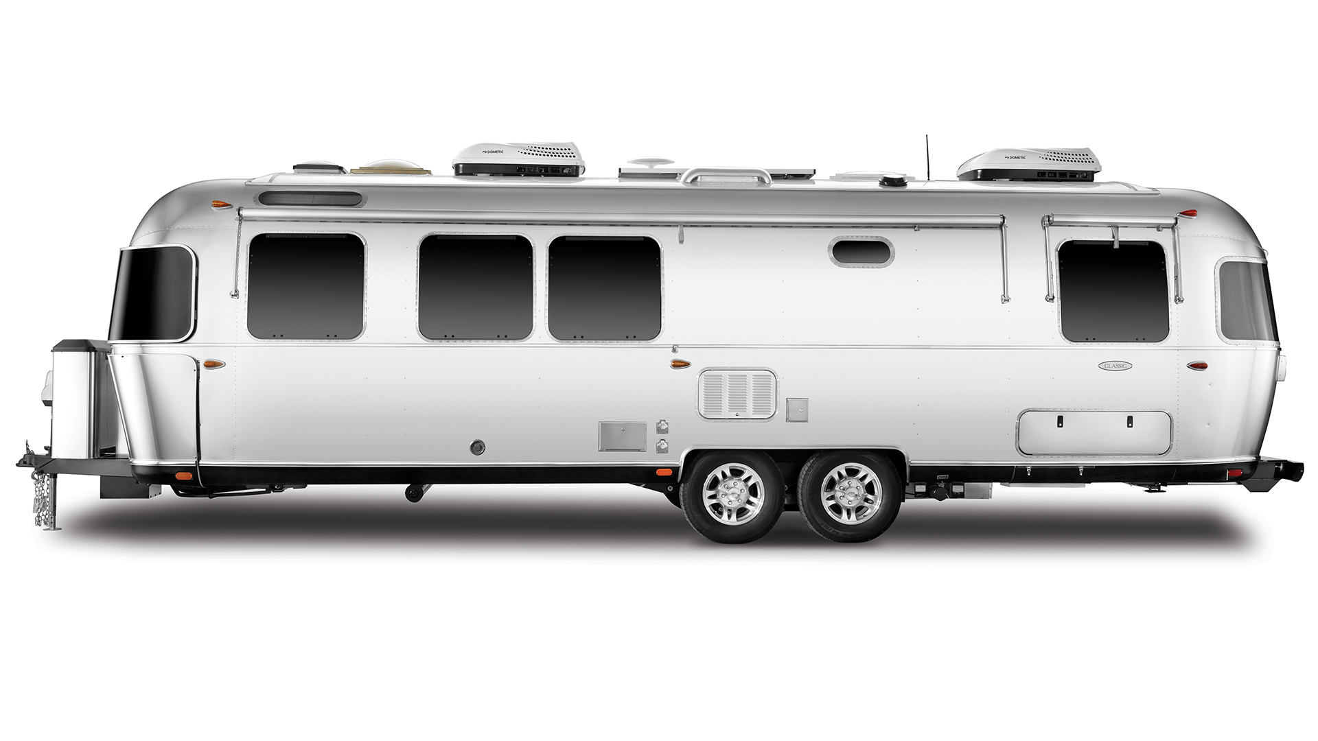 Airstream-Classic-30RB-Exterior-Street-Side