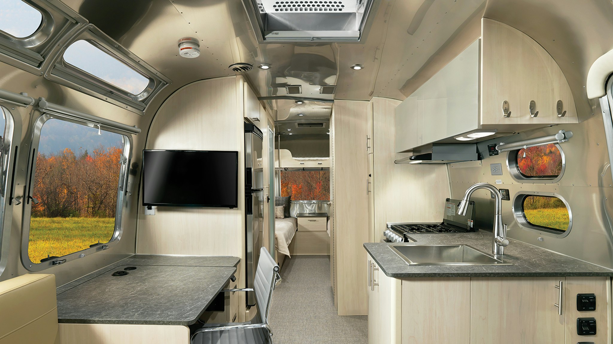 Airstream Flying Cloud Bunk Option