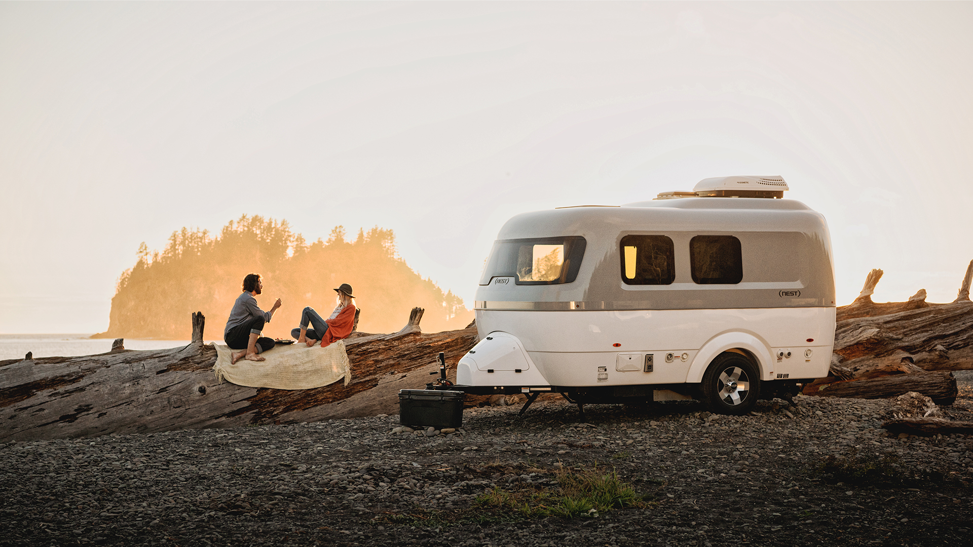 Airstream-Nest-Lifestyle-with-Couple