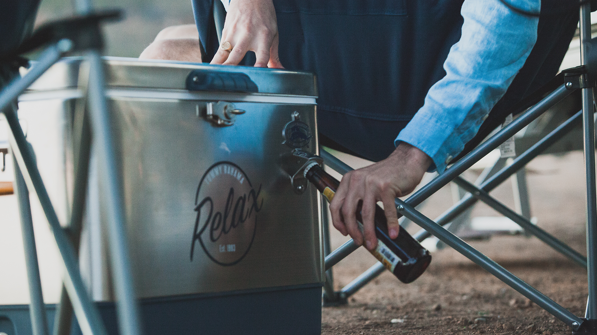 Tommy-Bahama-Cooler-with-Bottle-Opener