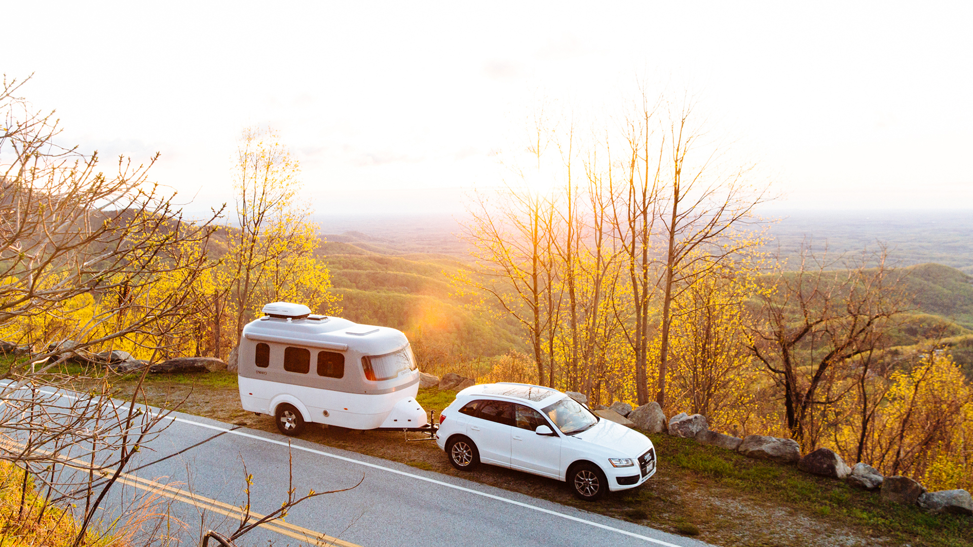 Nest-by-Airstream-Design-Mountain-Road