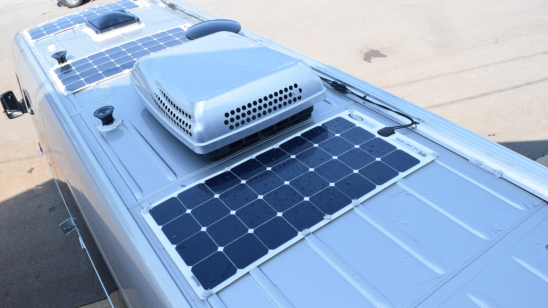 Airstream-Touring-Roof-Solar-Panels