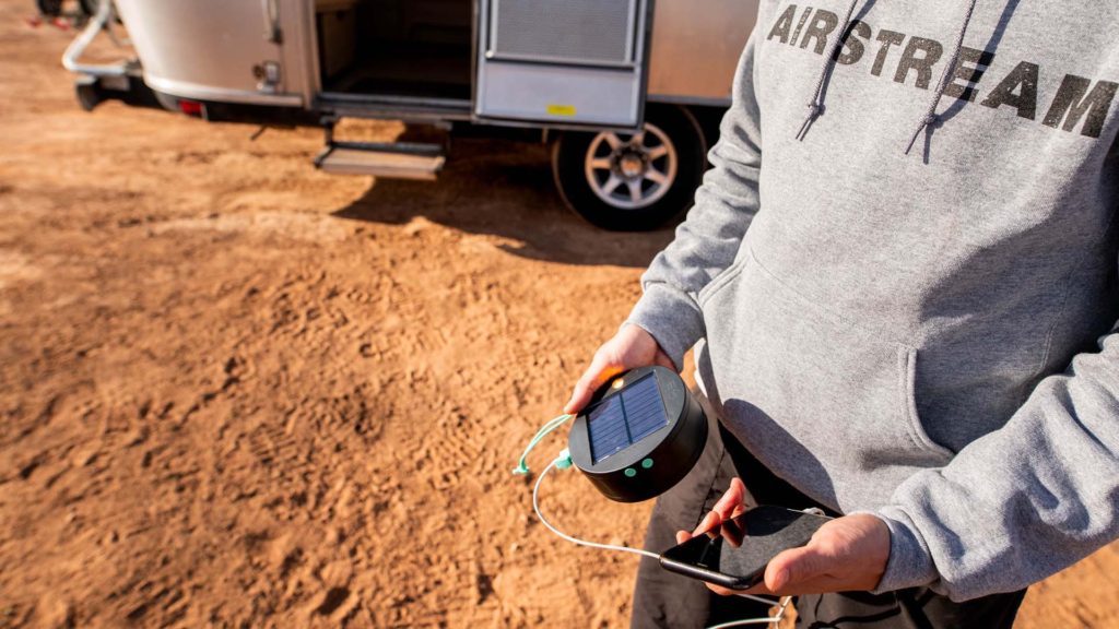 Charging Phone with Green Energy