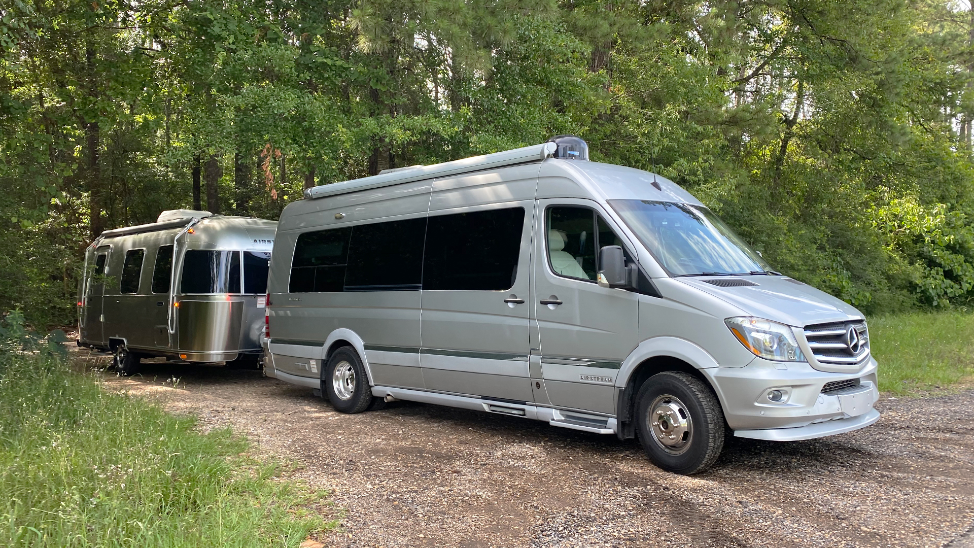 Airstream-Interstate-and-Caravel-Towing-Clabert-Lifestyle-1