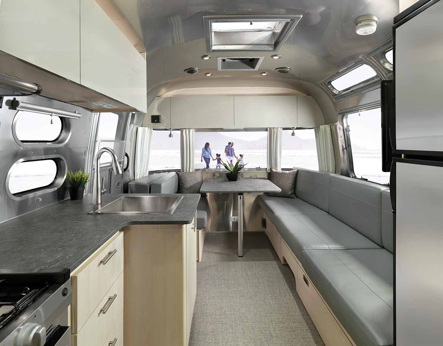 2021 Flying Cloud 27 Interior B2F Dinette Sunlit Maple Seattle Mist 86274 WEB