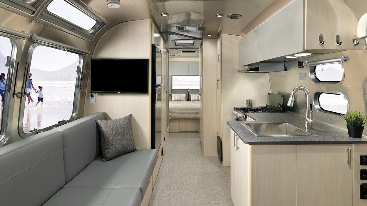 Airstream-Flying-Cloud-Take-a-Tour-CTA