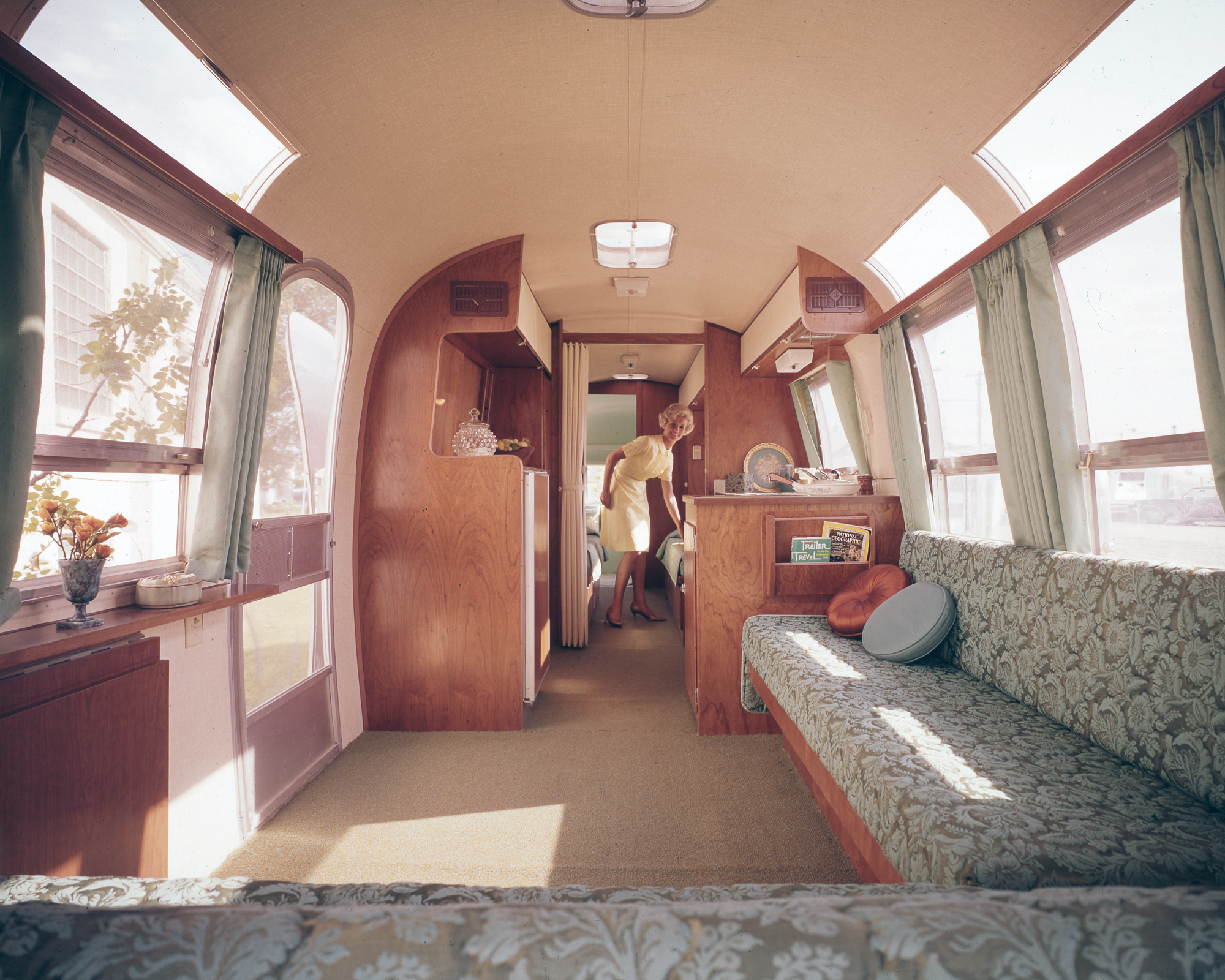 Airstream-Travel-Trailer-Historical-Interior