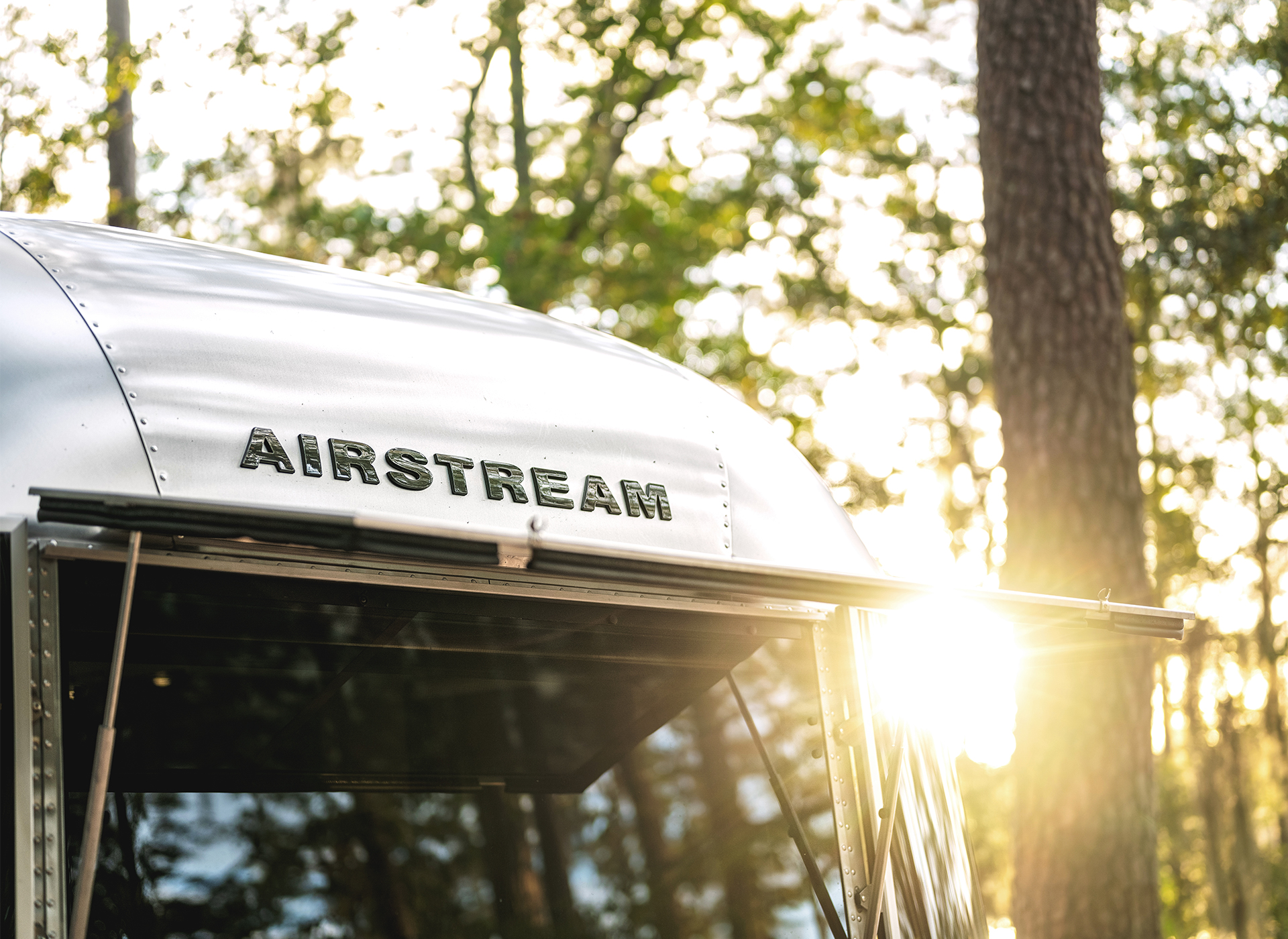 Airstream-Travel-Trailer-Badge-in-Sunlight