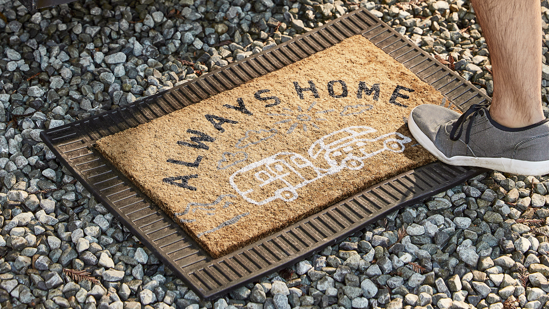 Airstream-and-Pottery-Barn-floor-mat