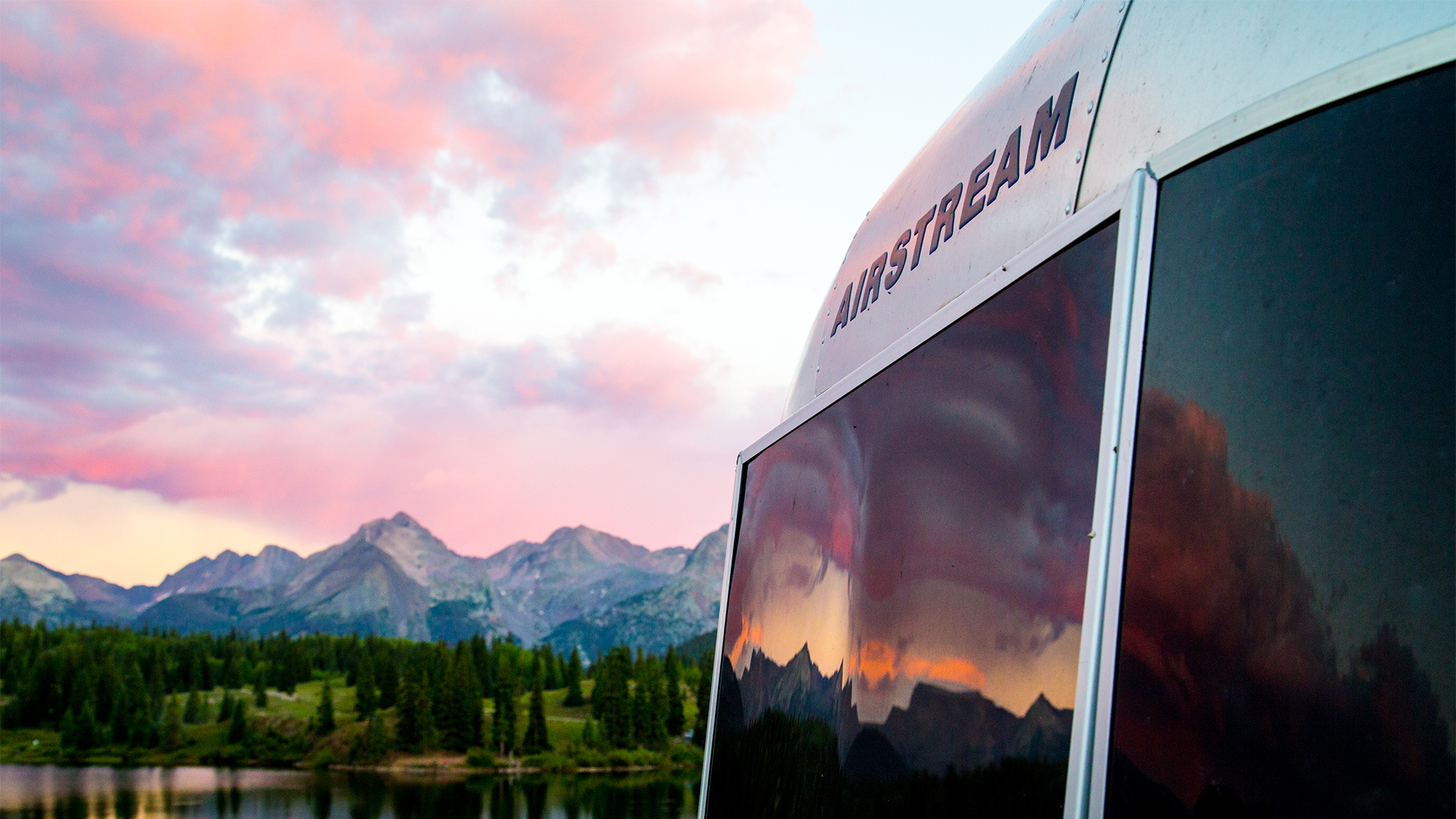 Airstream-Front-Badge-Sunset-Solar-Guards