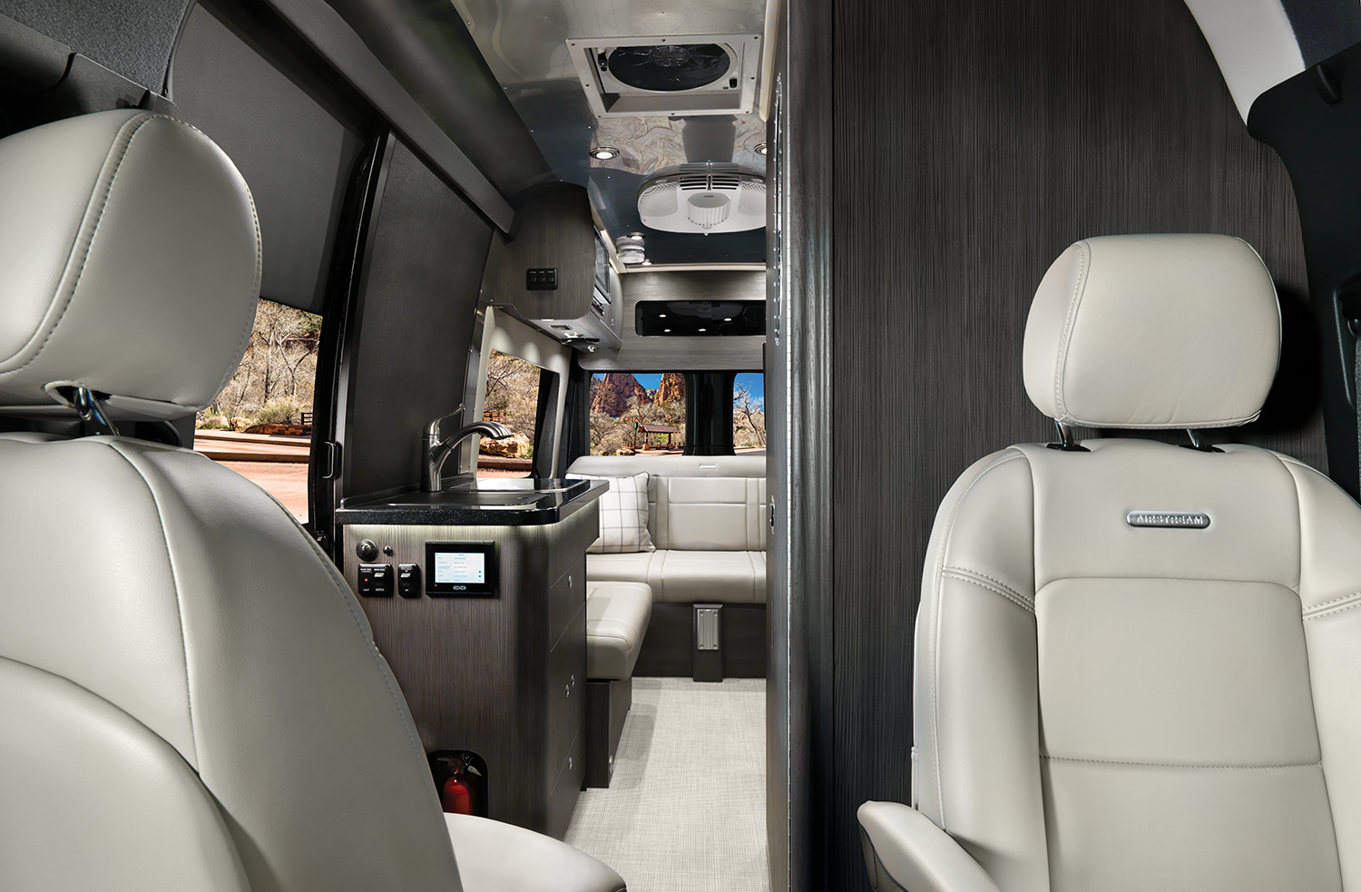 AIRMKT 2021 Interstate 19 Interior F2B Modern Greige_75387 WEB