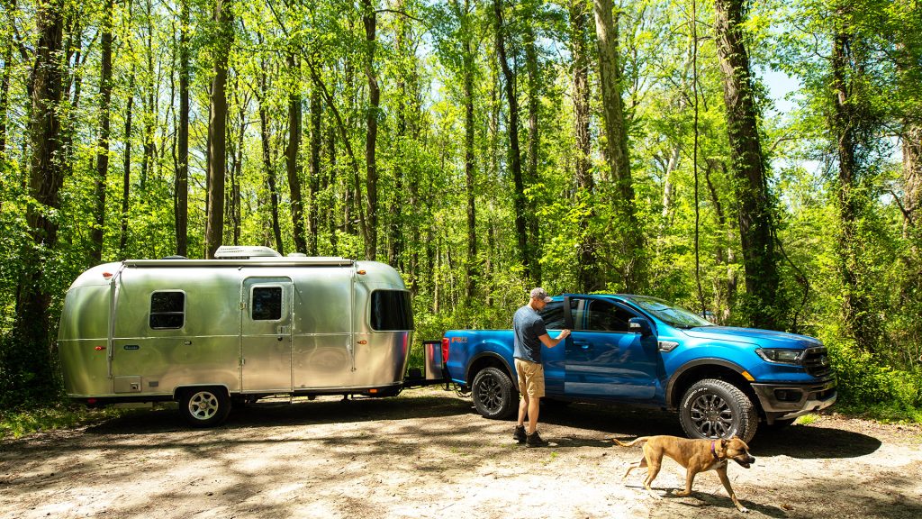 Airstream-Single-Axle-Camper-Trailer-Bambi