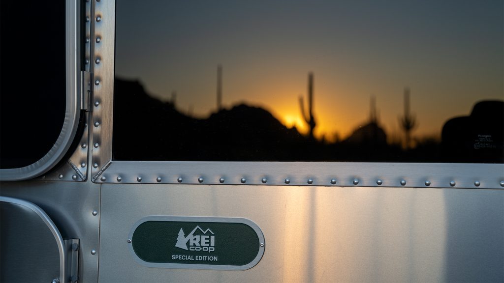 Airstream-REI-Co-op-Special-Edition-exterio-badging-gallery
