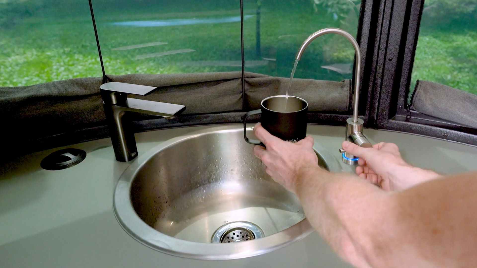REI-Basecamp-Water-Filtrary-Faucet-Smart