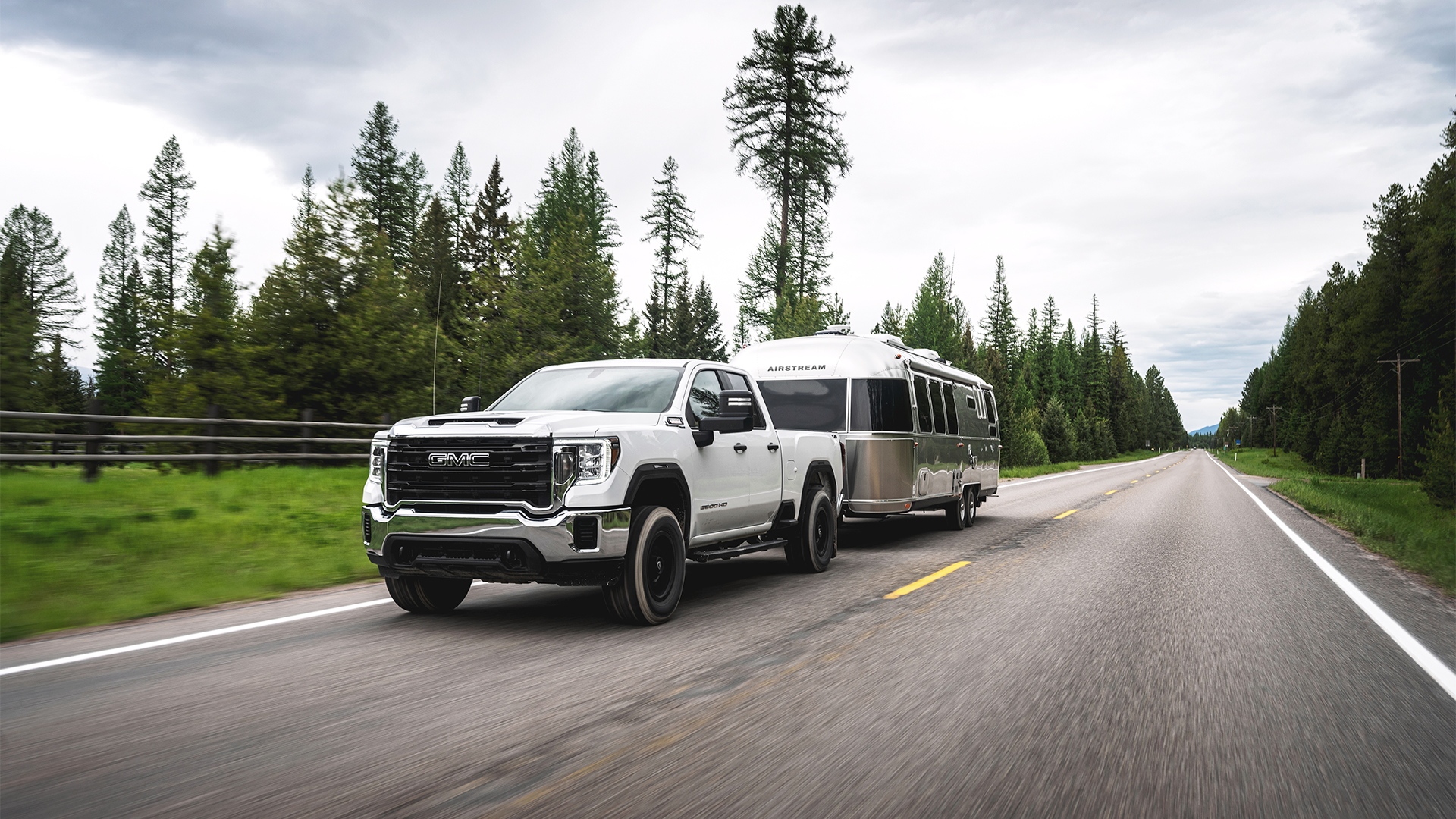 Airstream-Globetrotter-Travel-Trailer-Exterior-Driving