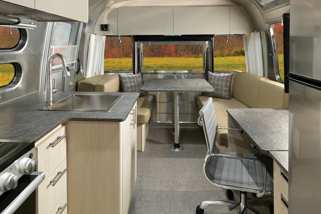 Flying Cloud | Travel Trailers | Airstream