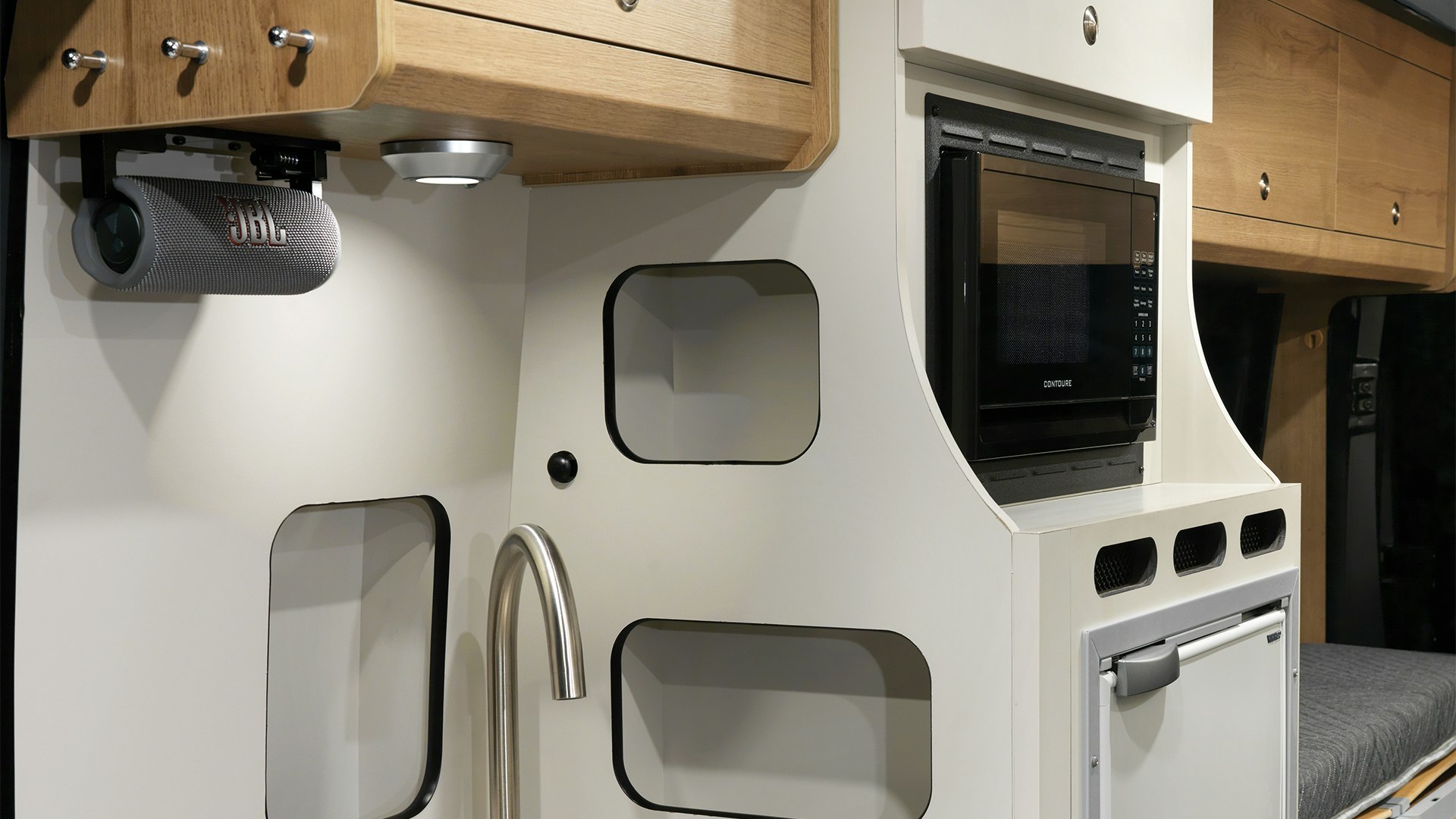 Airstream-Rangeline-Kitchen-and-Microwave