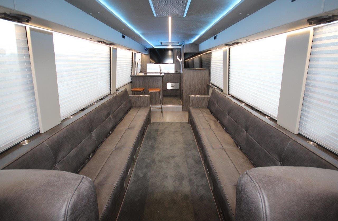 1Luxury_Executive_Party_Bus_Conversion_Creative_Mobile_Interiors
