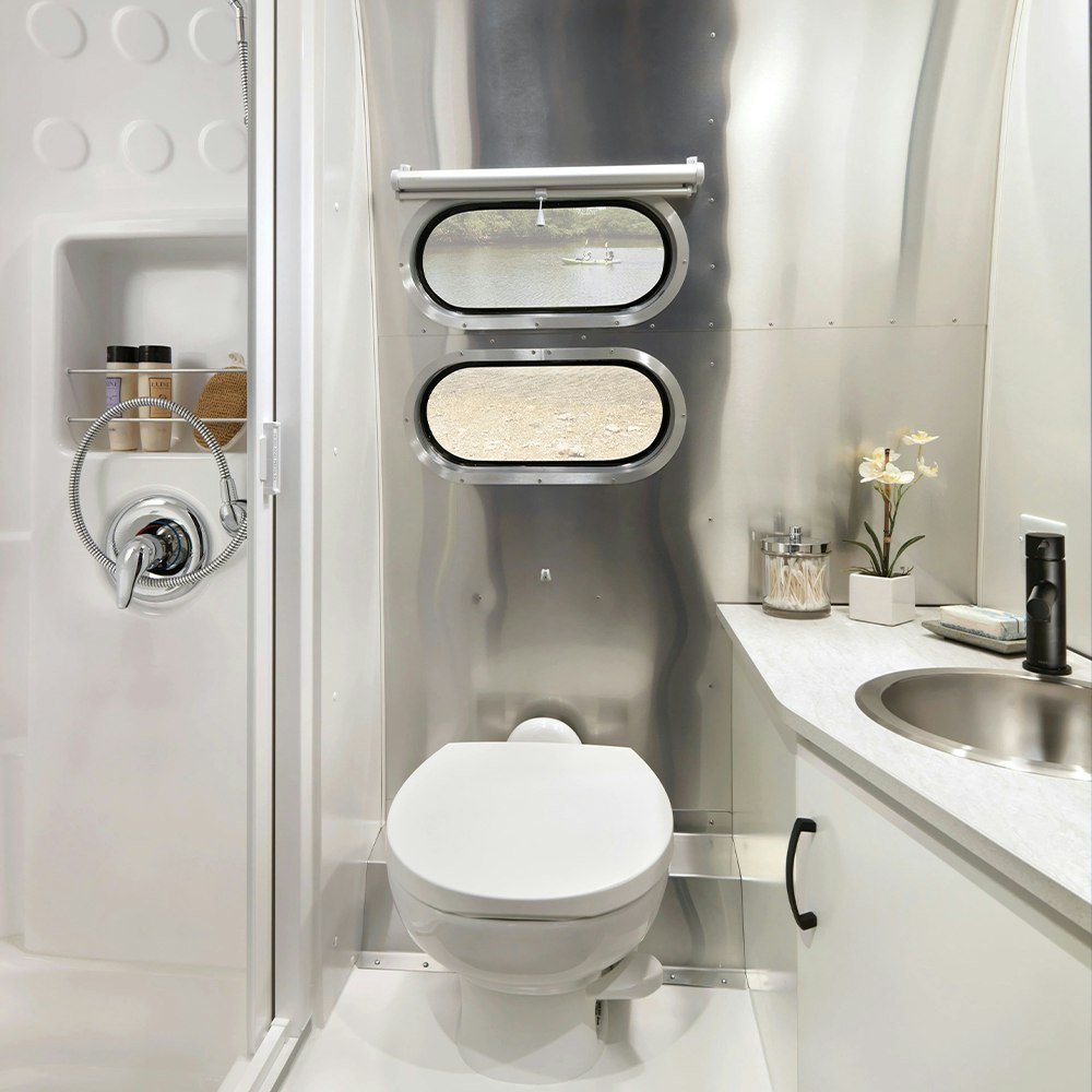 airstream-bathroom-options-square