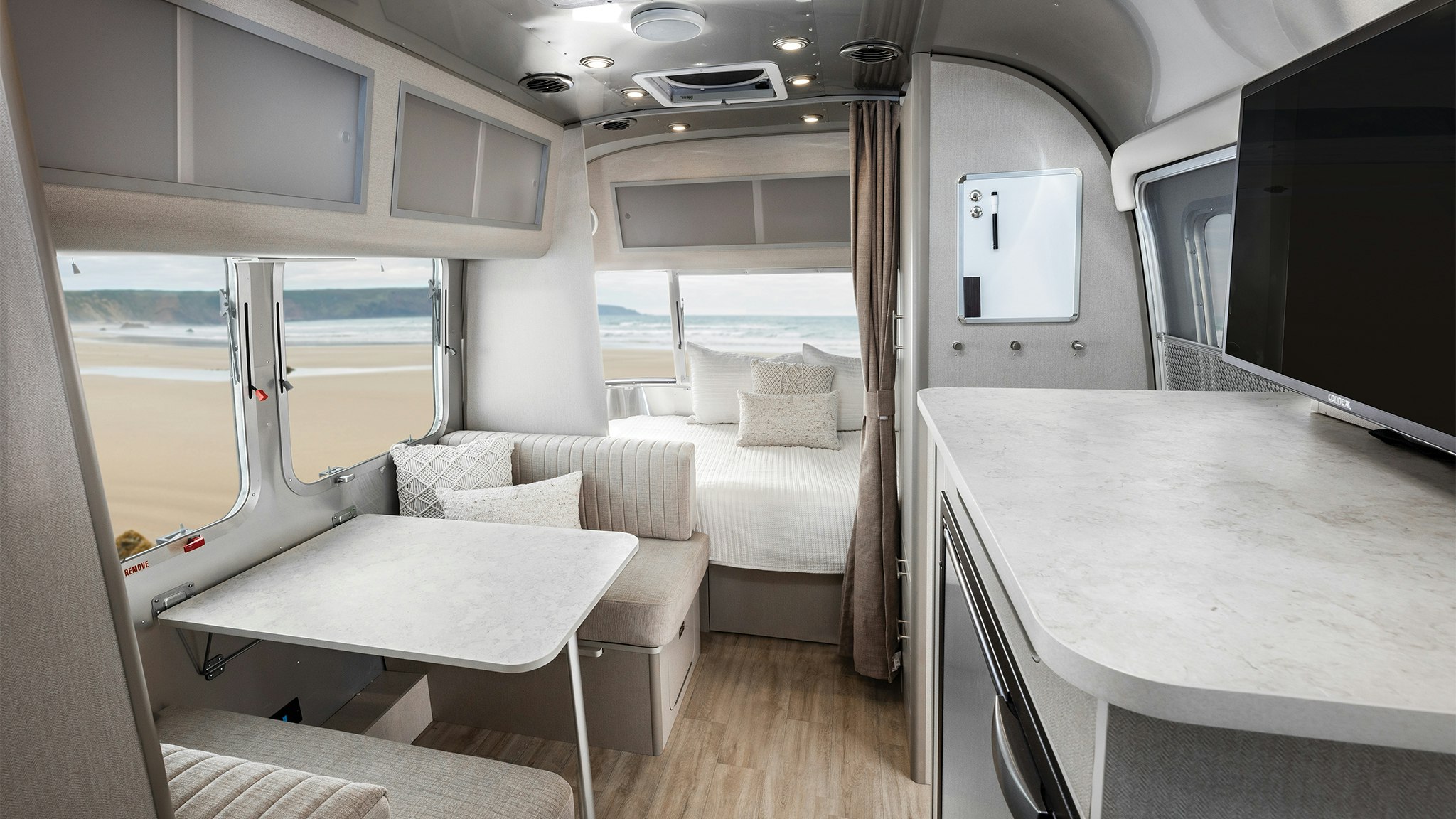 Floor Plans | Caravel | Travel Trailers | Airstream