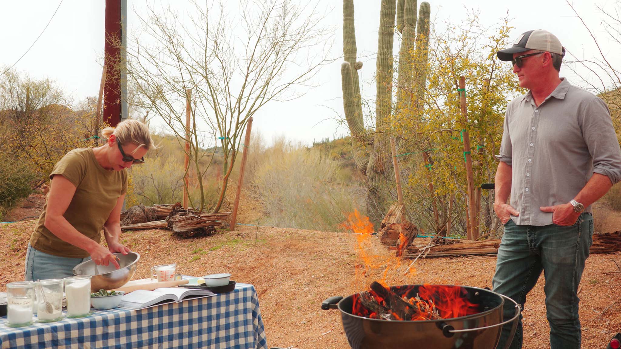Erin and Michael prepare food while in Arizona as seen on Getting Lost, episode 103