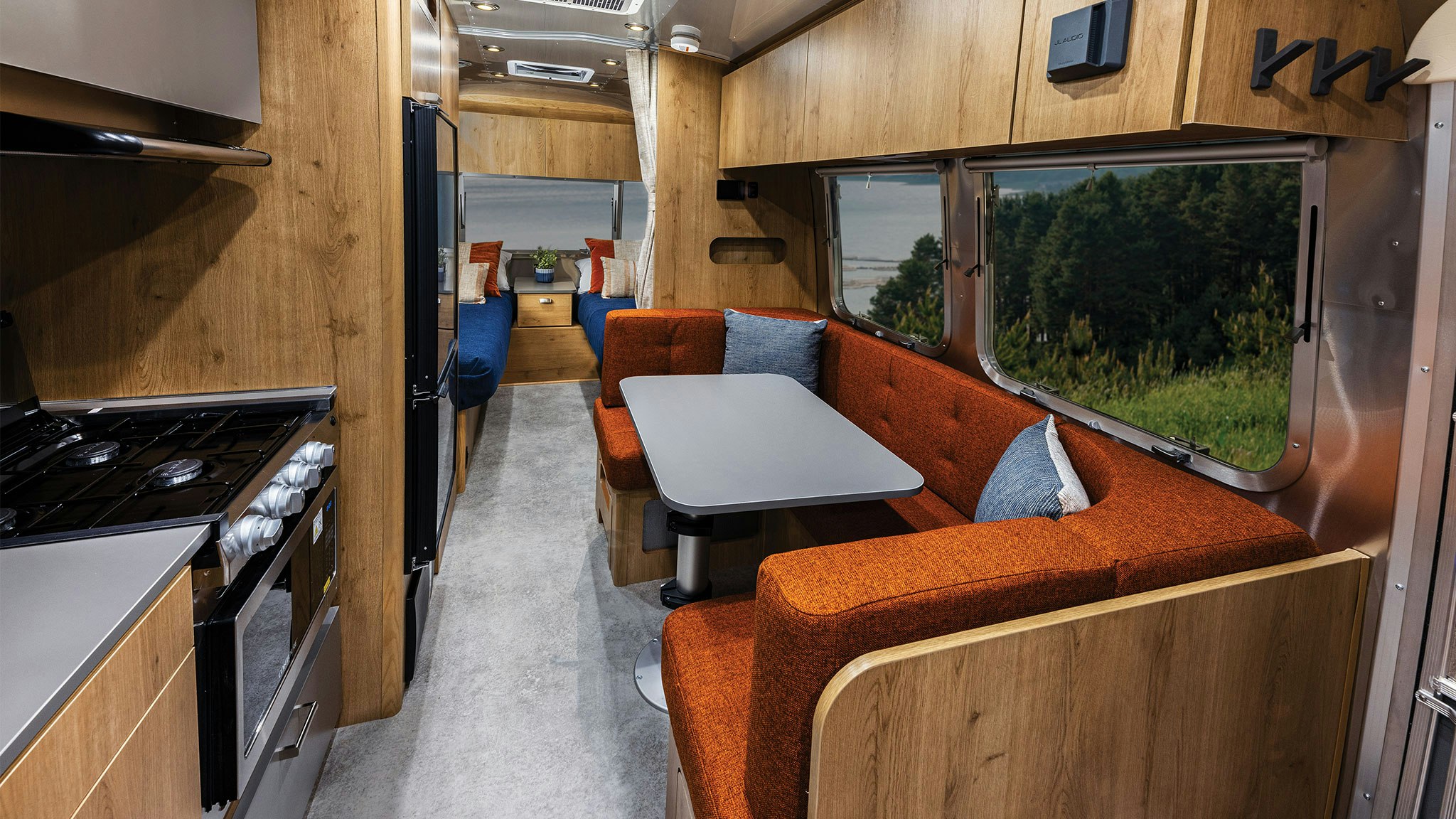 airstream-trade-wind-23FB